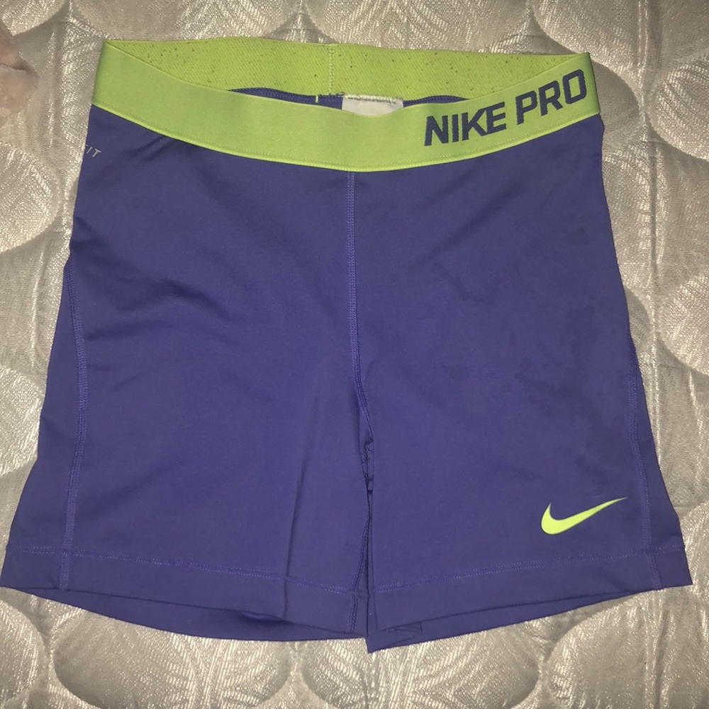 Nike pros